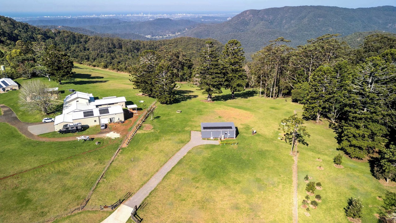Photo of Others in Mount Tamborine