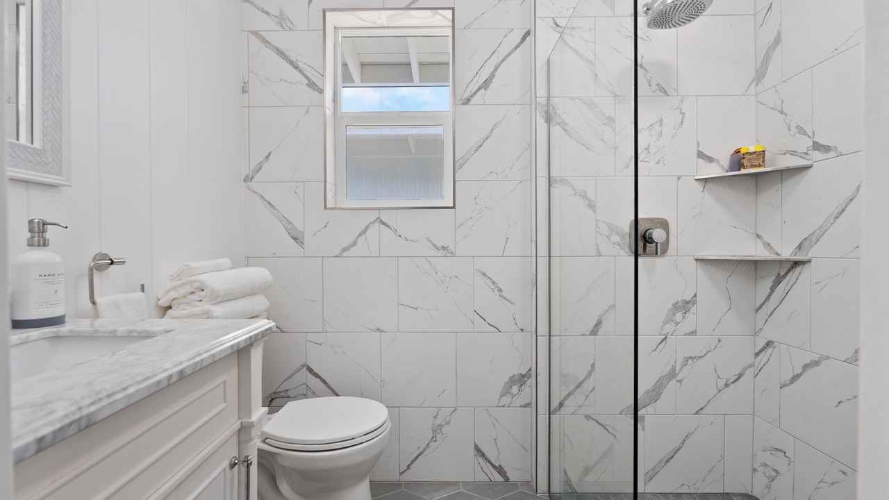 Photo of Bathroom in Mokuleia