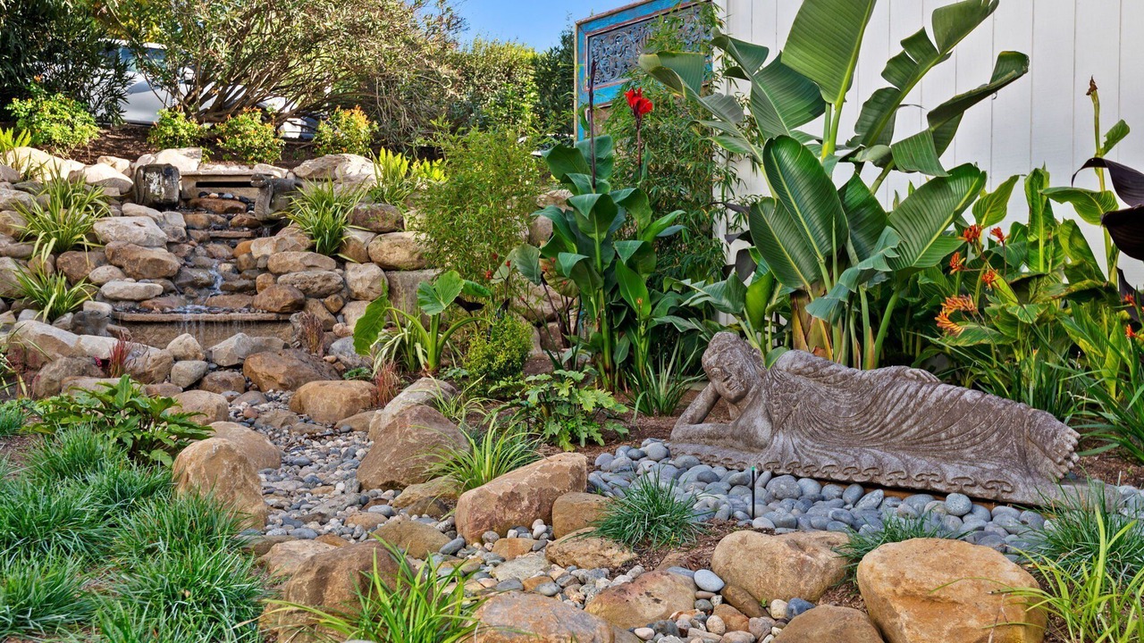 Photo of Outdoor in Summerland