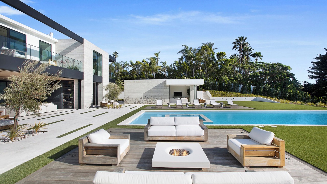 Photo of Outdoor in Central Malibu