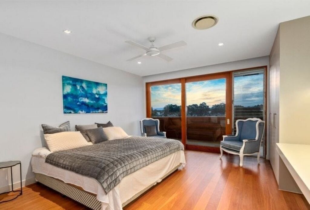 Photo of Others in Surfers Paradise