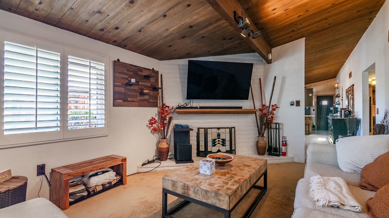 Photo of Livingroom in Lemon Grove