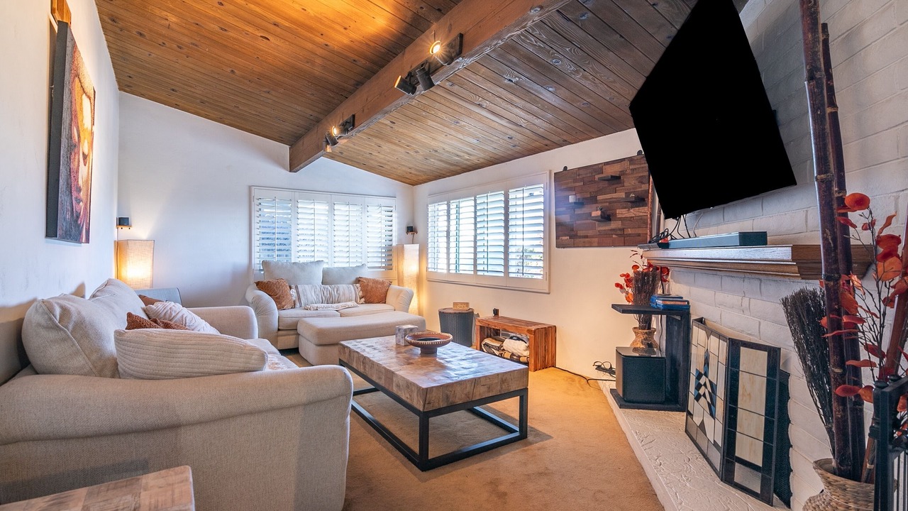 Photo of Livingroom in Lemon Grove