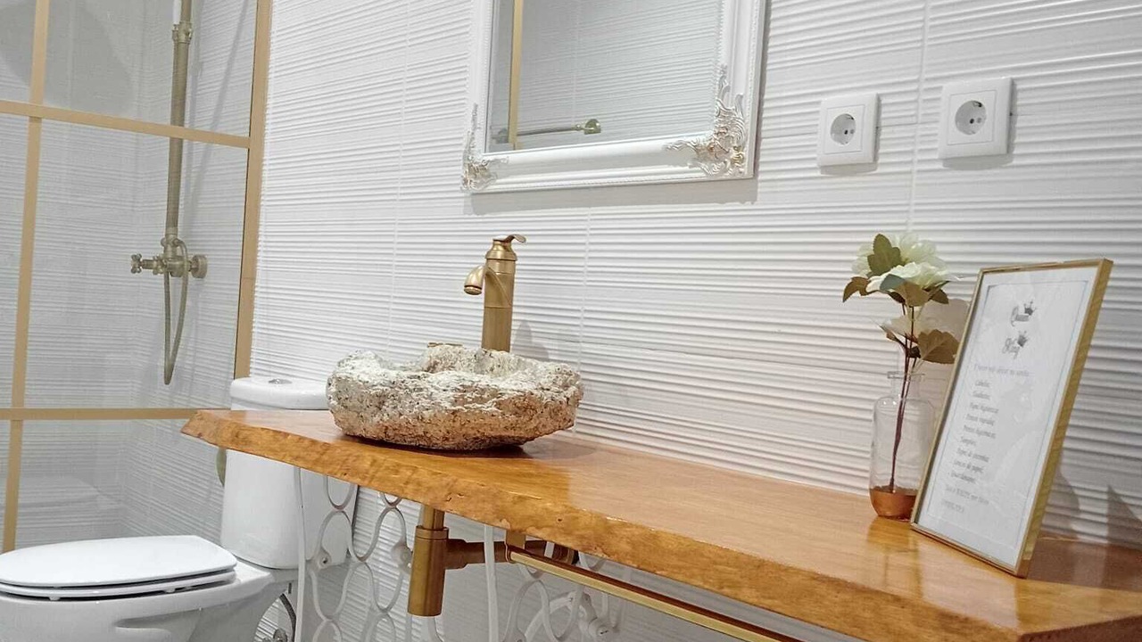 Photo of Bathroom in Santa Comba Dao