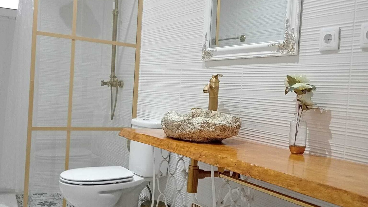Photo of Bathroom in Santa Comba Dao