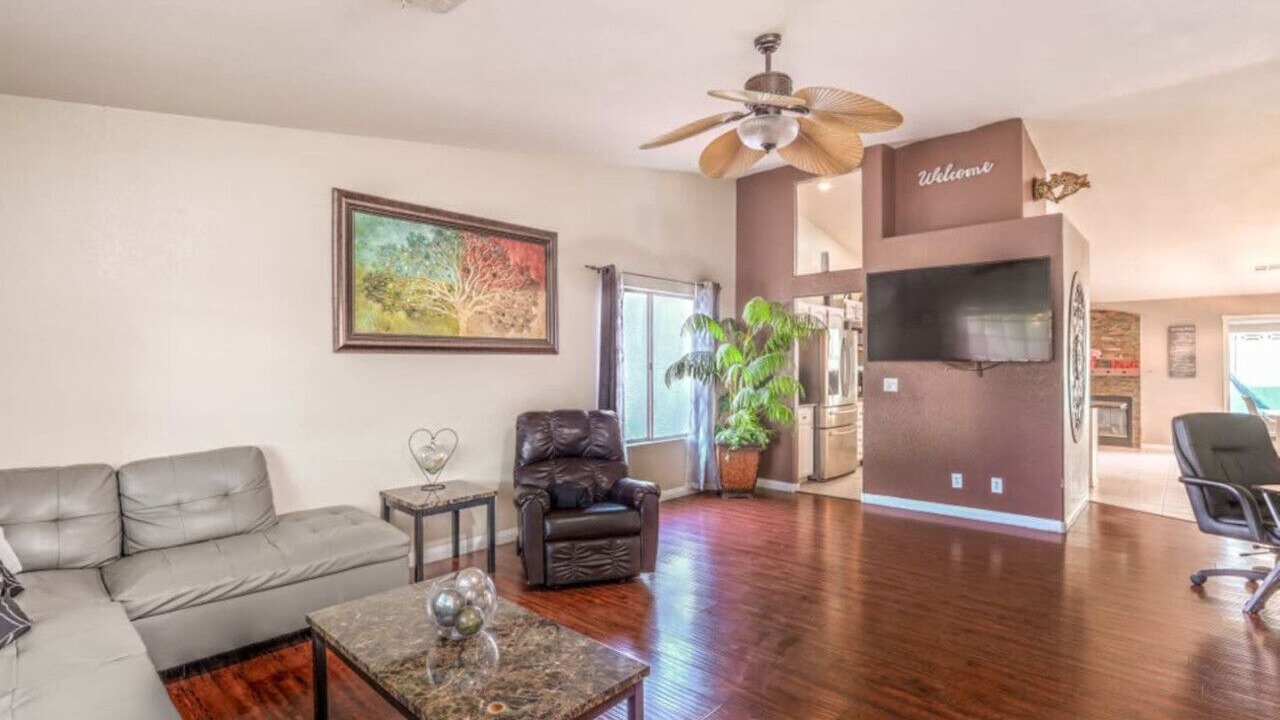 Photo of Livingroom in North Las Vegas