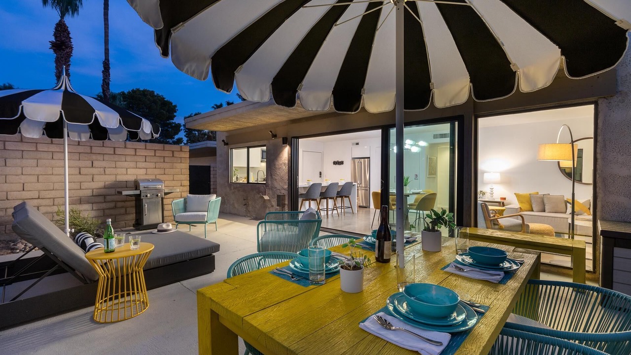 Photo of Outdoor in Sunrise Vista Chino