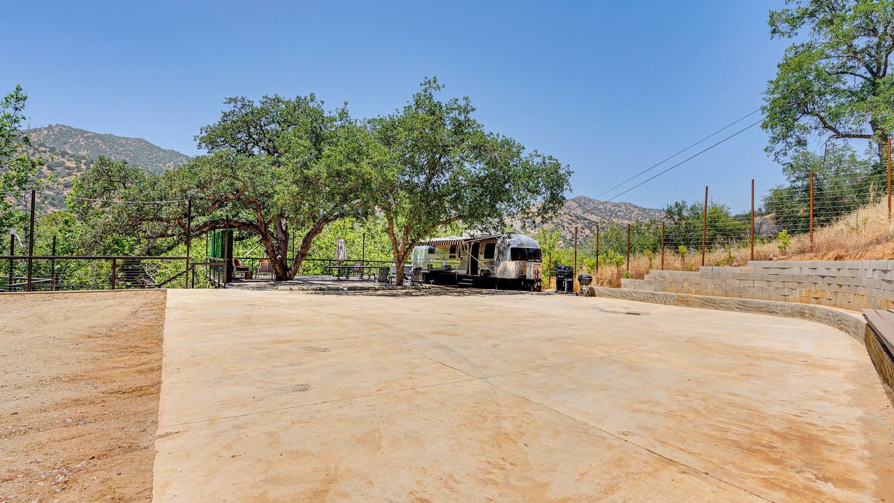 Photo of Outdoor in Kaweah