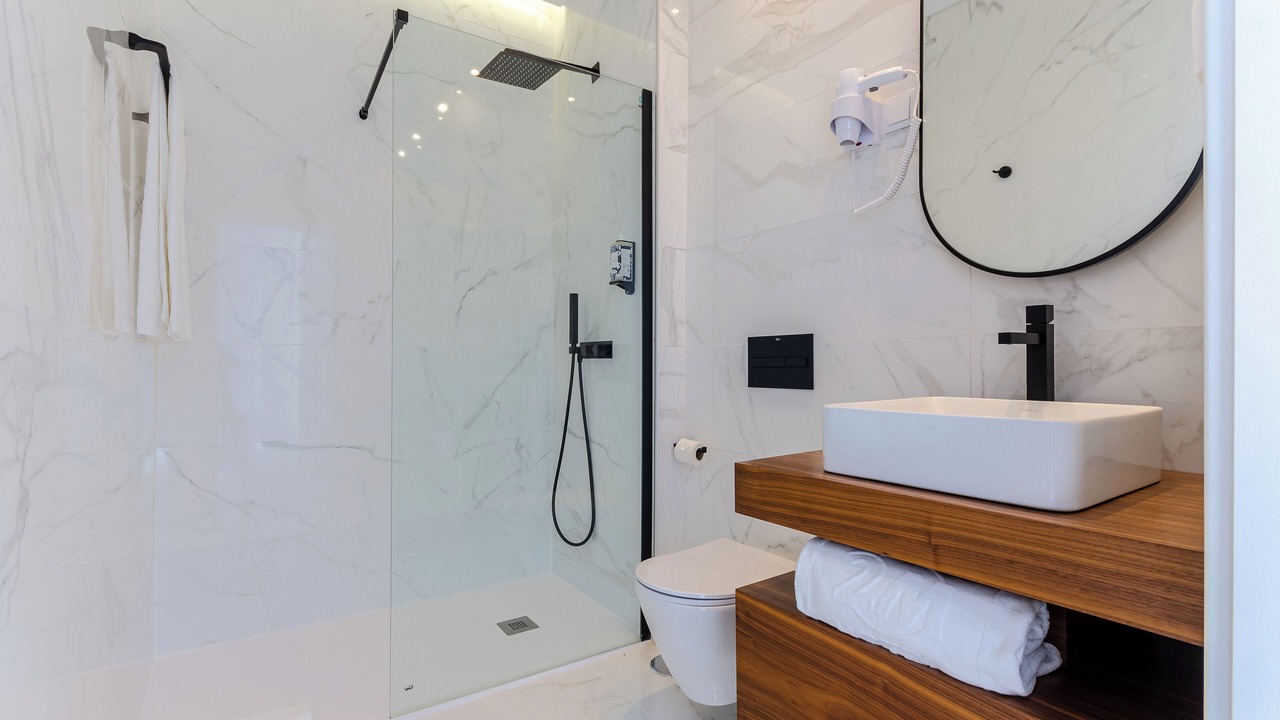 Photo of Bathroom in Palhais