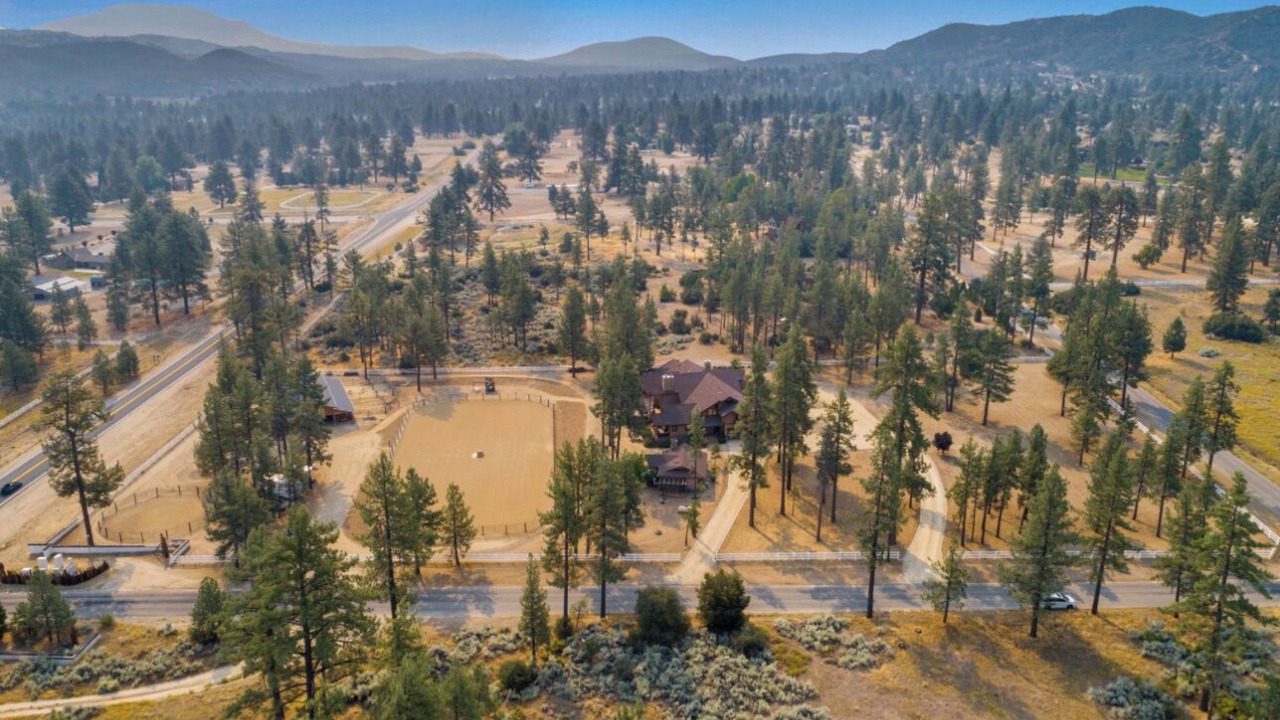 Photo of Outdoor in Mountain Center