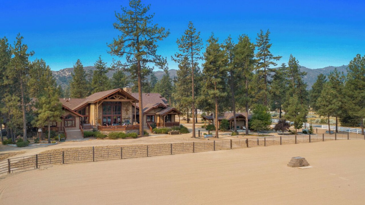 Photo of Outdoor in Mountain Center