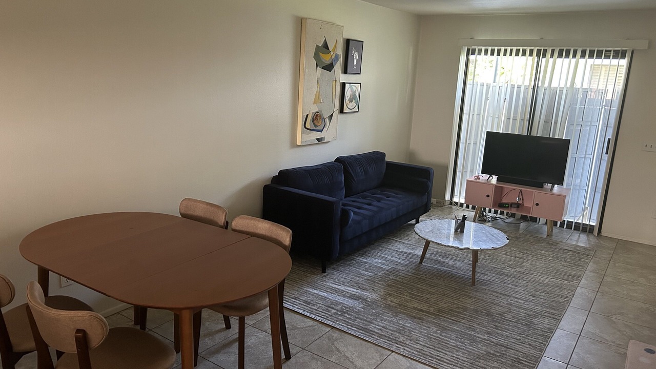 Photo of Livingroom in Cathedral City