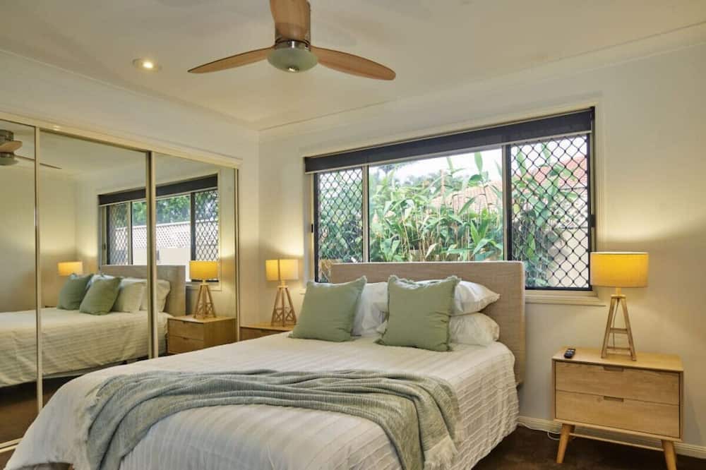 Photo of Others in Bundall