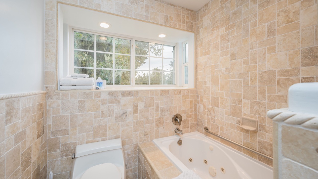 Photo of Bathroom in Happy Hill