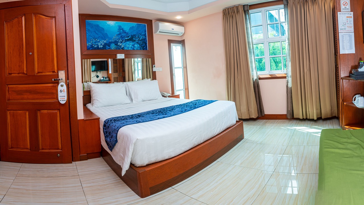 Photo of Bedroom in Male