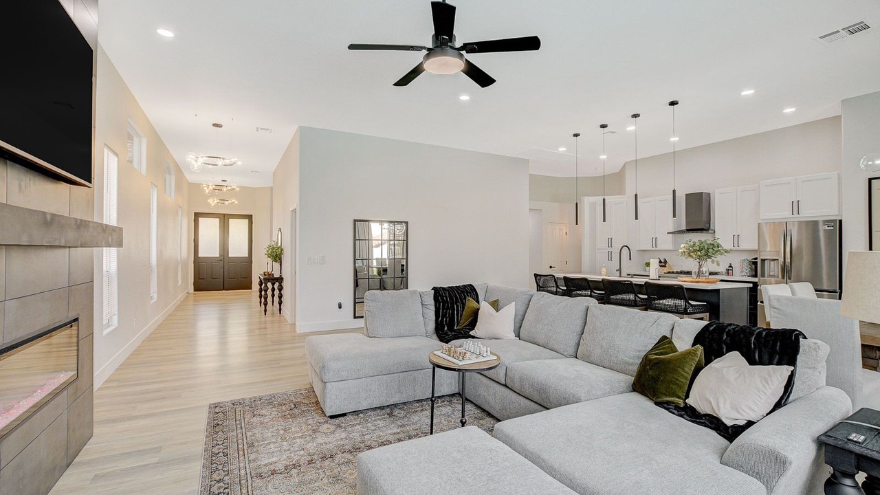 Photo of Livingroom in Summerlin