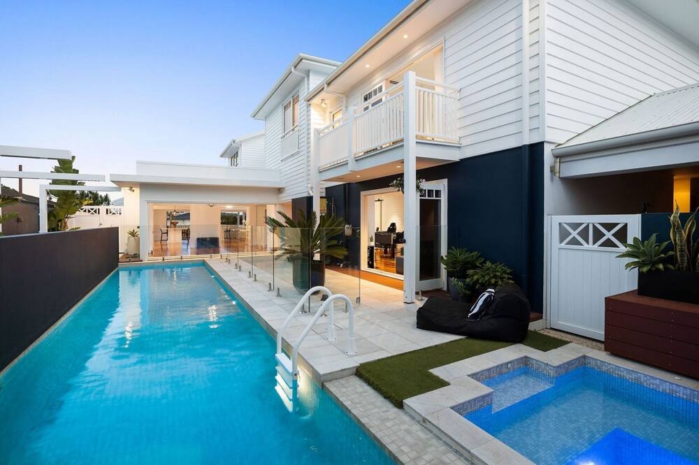 Photo of Outdoor in Bundall