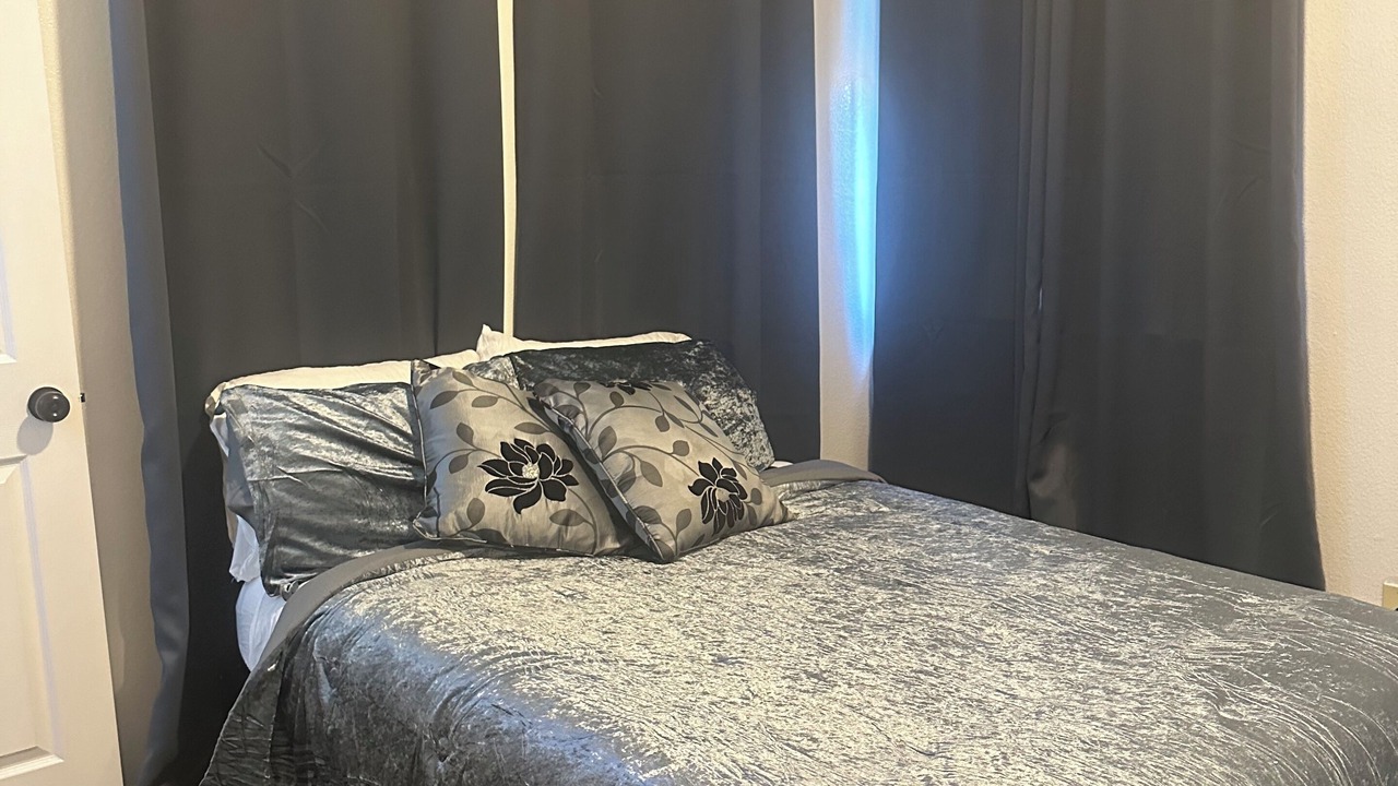 Photo of Bedroom in Roosevelt