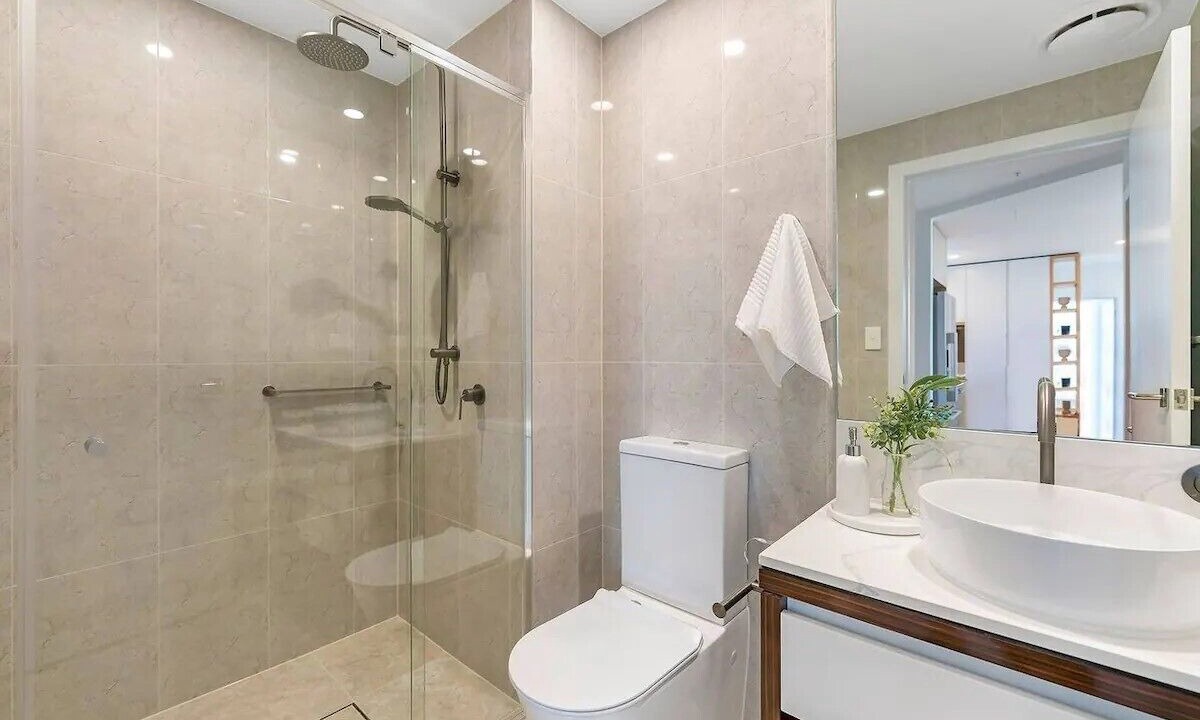 Photo of Bathroom in Broadbeach