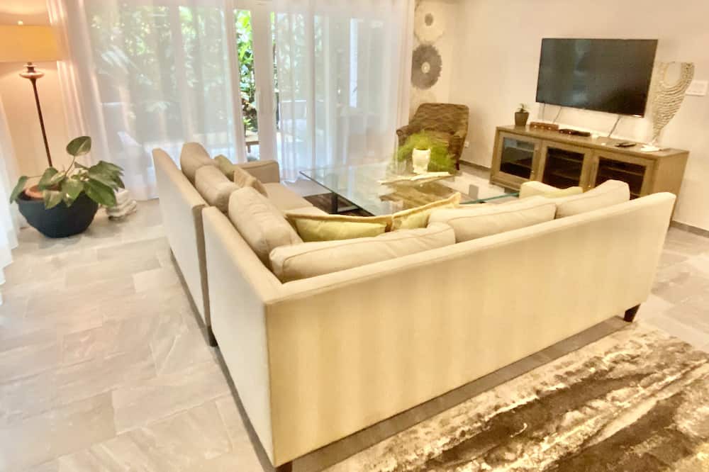 Photo of Livingroom in Uvita