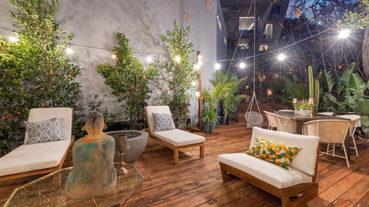 Photo of Patio Balcony in Hollywood Hills