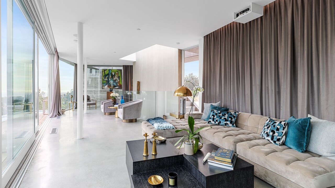 Photo of Livingroom in Hollywood Hills