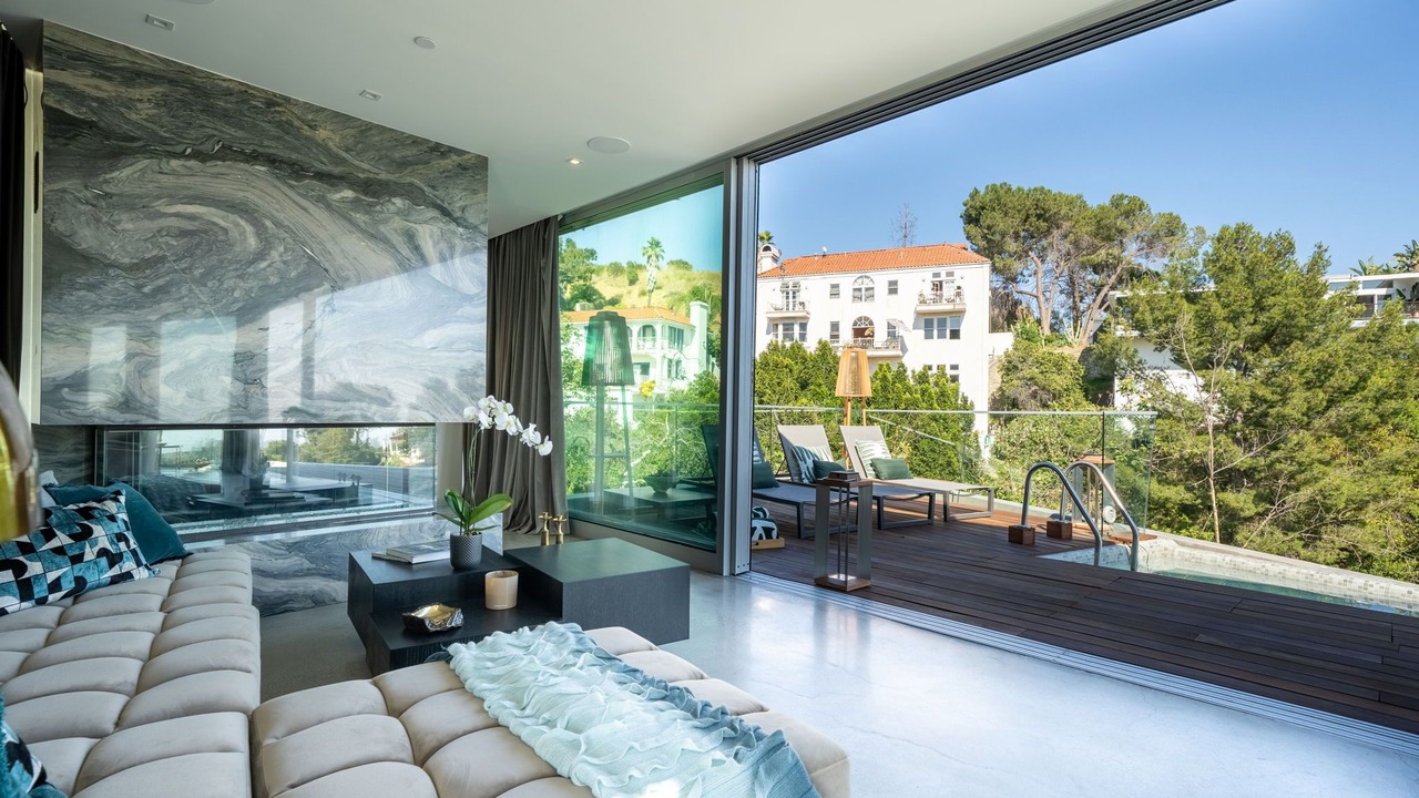 Photo of Patio Balcony in Hollywood Hills