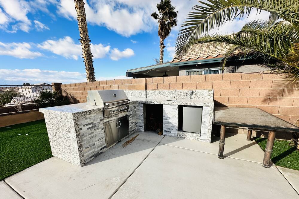 Photo of Outdoor in Sunrise Manor
