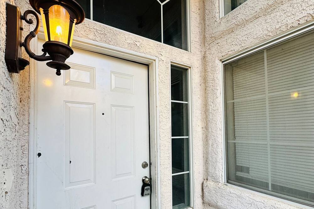 Photo of Outdoor in Sunrise Manor