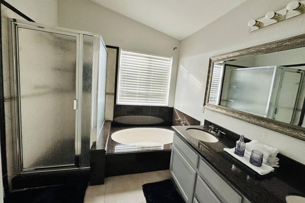 Photo of Bathroom in Sunrise Manor