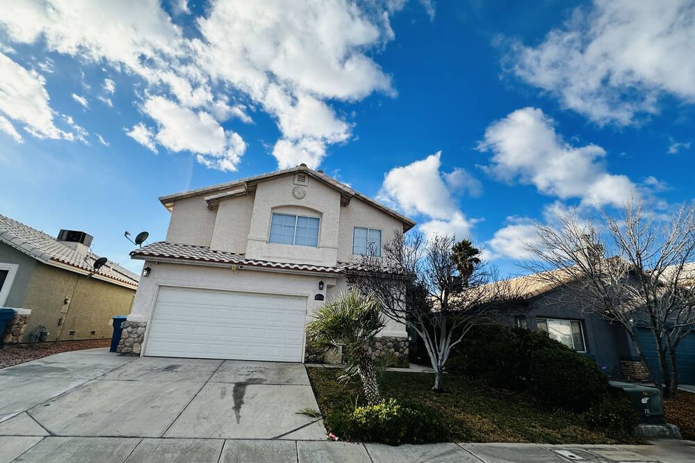 Photo of Outdoor in Sunrise Manor