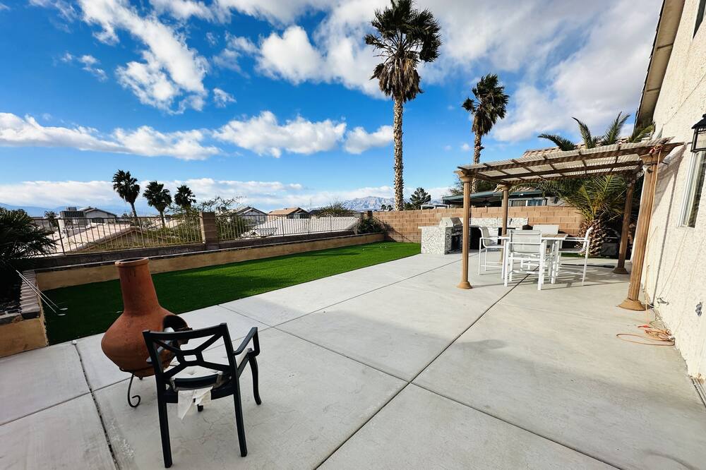 Photo of Outdoor in Sunrise Manor