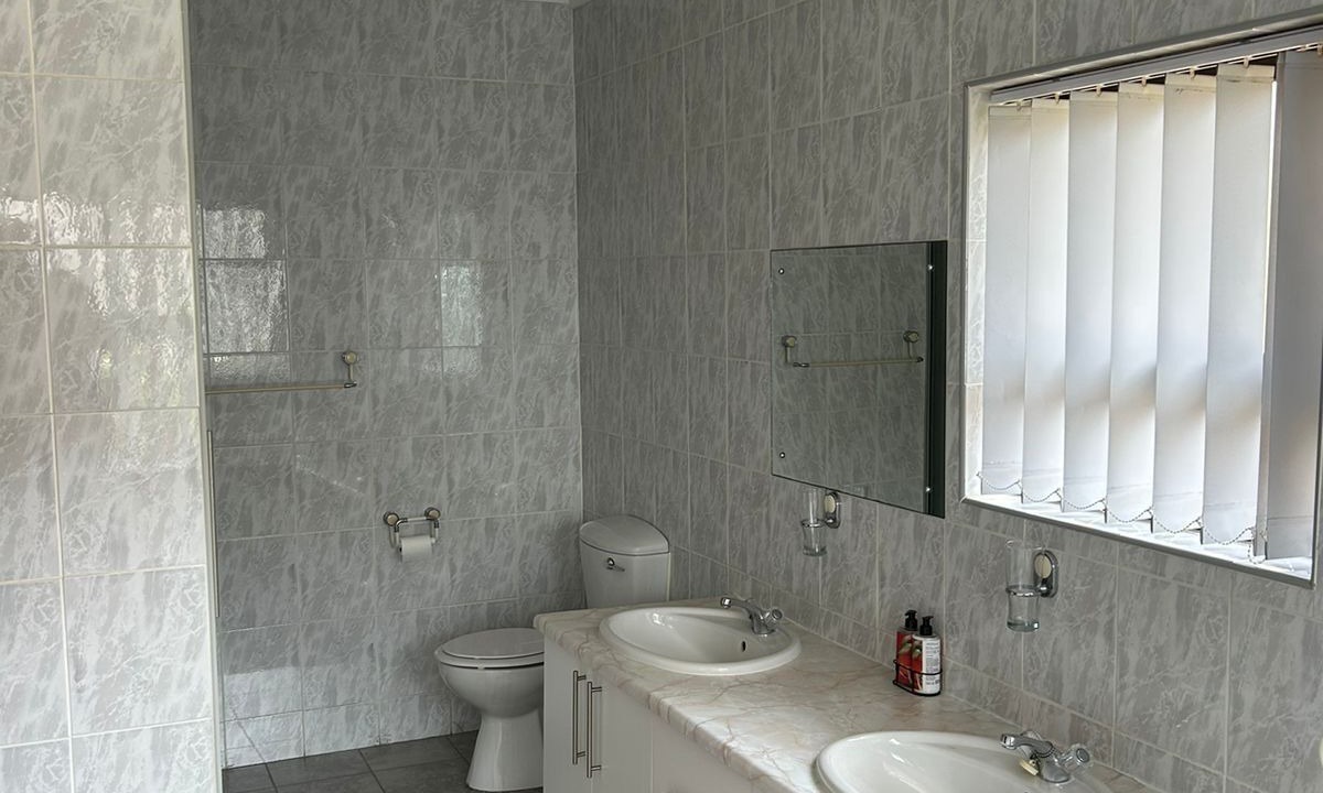 Photo of Bedroom in Wavecrest