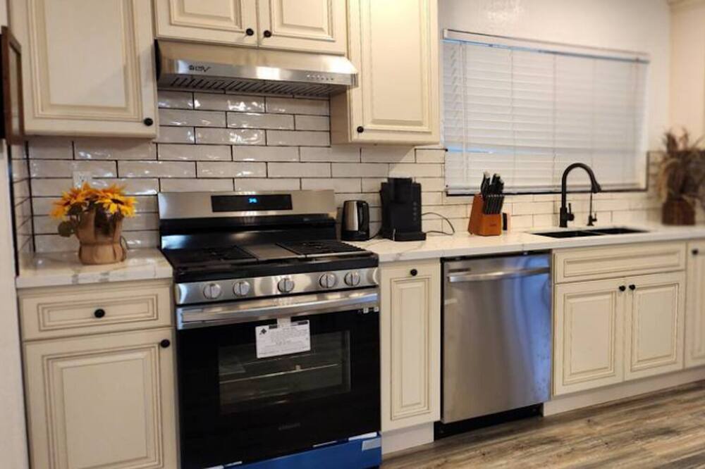Photo of Kitchen in Baldwin Park