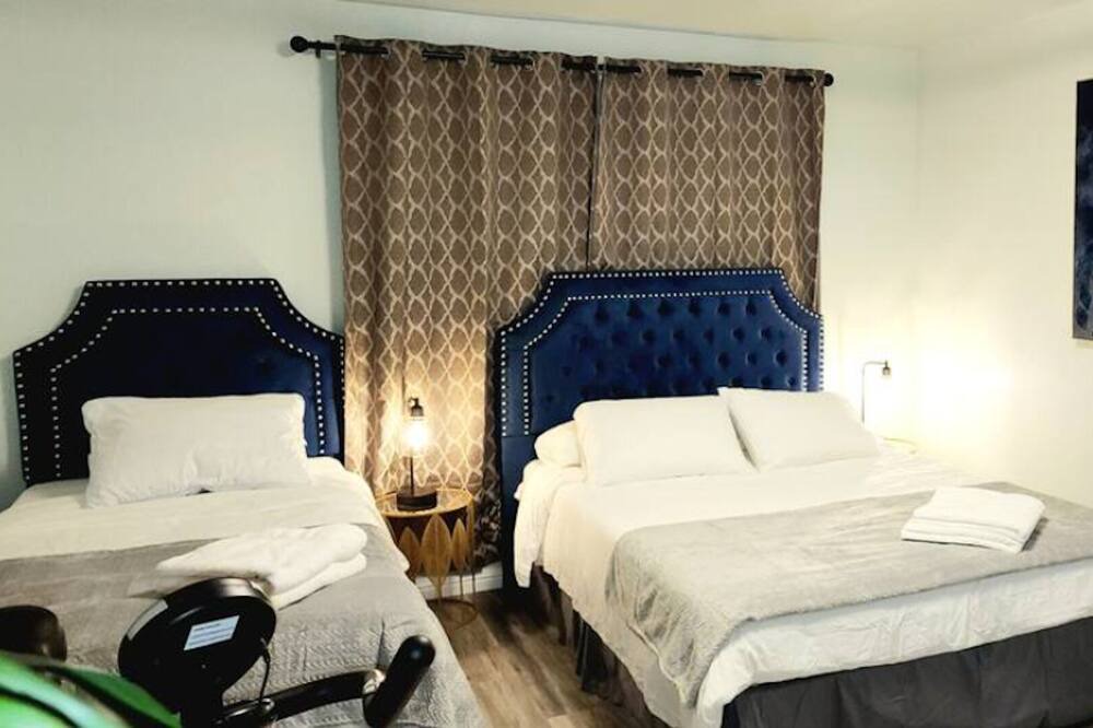 Photo of Bedroom in Baldwin Park