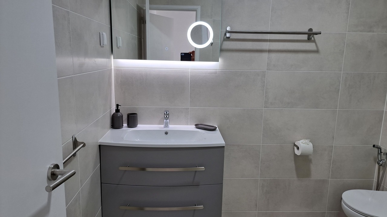 Photo of Bathroom in Ferragudo