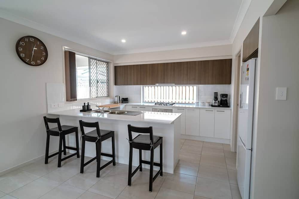 Photo of Others in Coomera