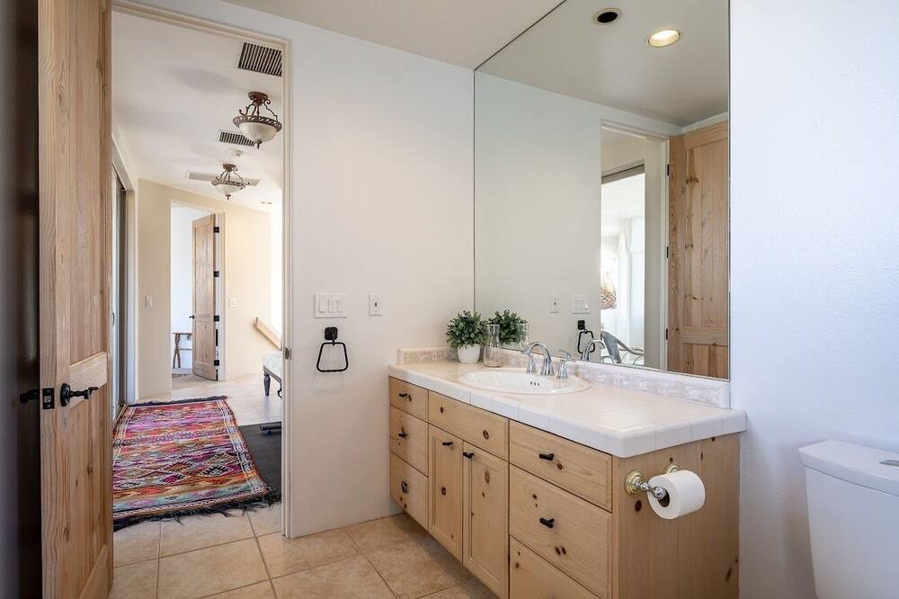 Photo of Bathroom in Palm Desert