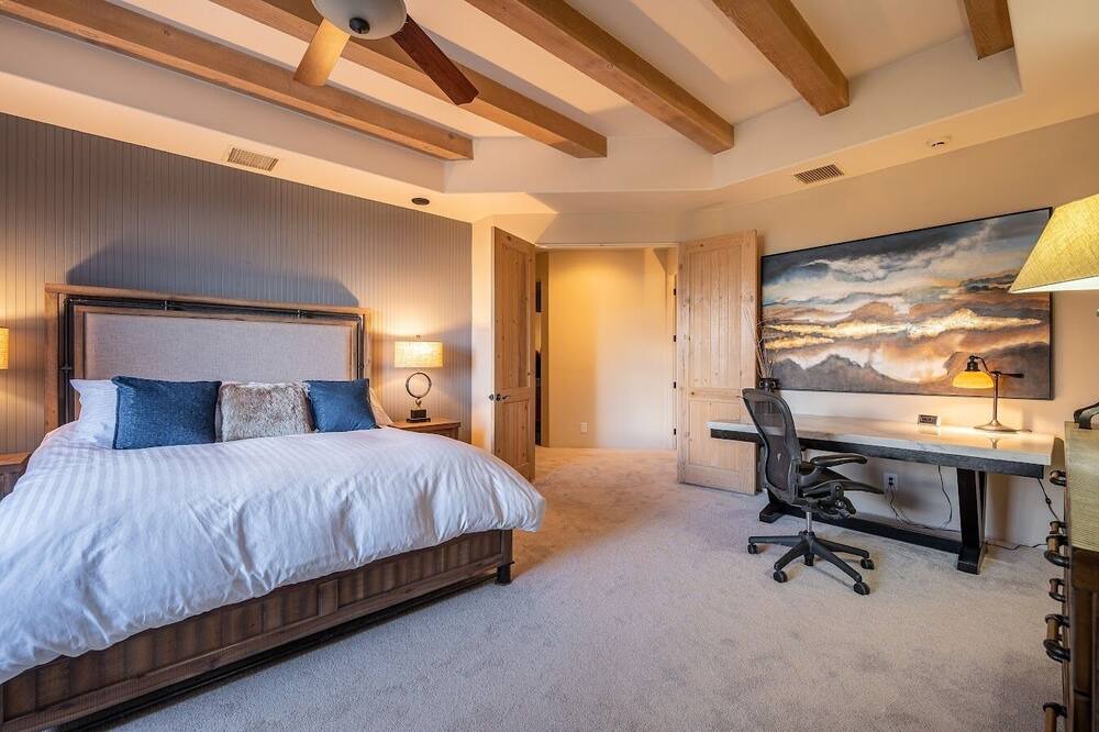 Photo of Bedroom in Palm Desert
