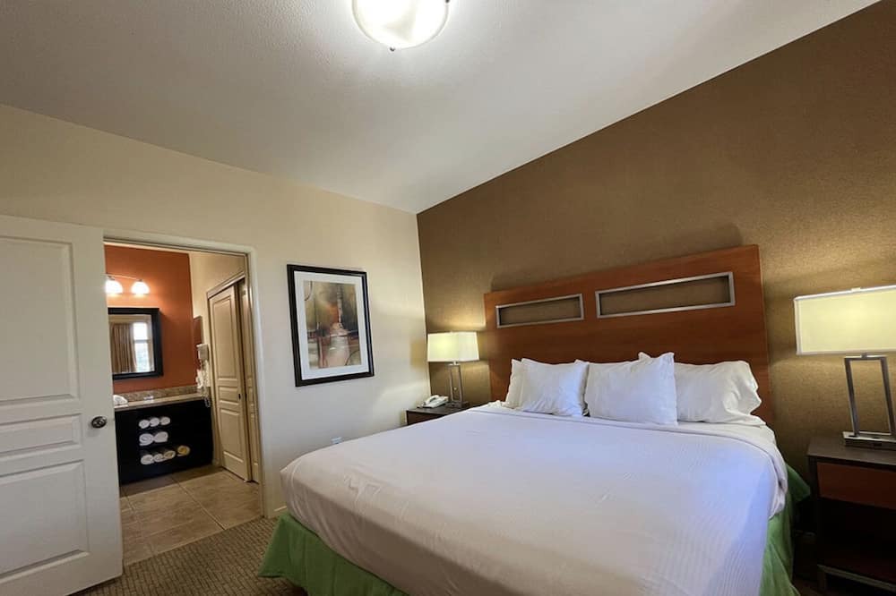 Photo of Bedroom in Spring Valley