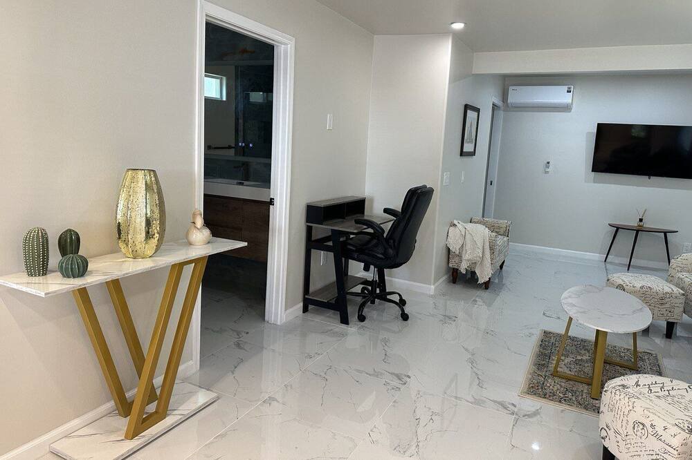 Photo of Bathroom in Calabasas