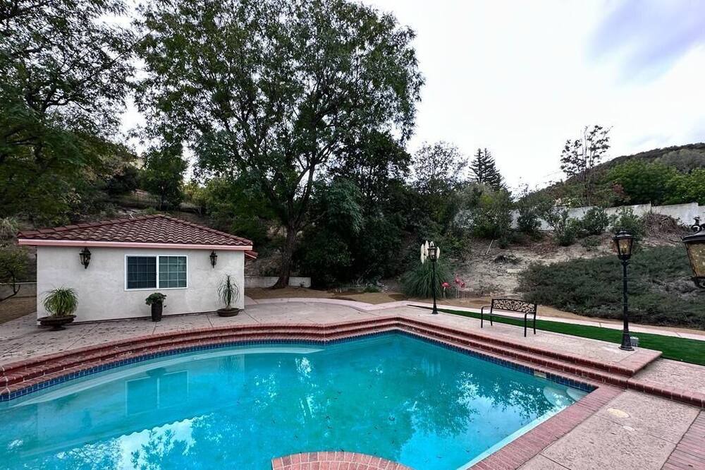 Photo of Outdoor in Calabasas