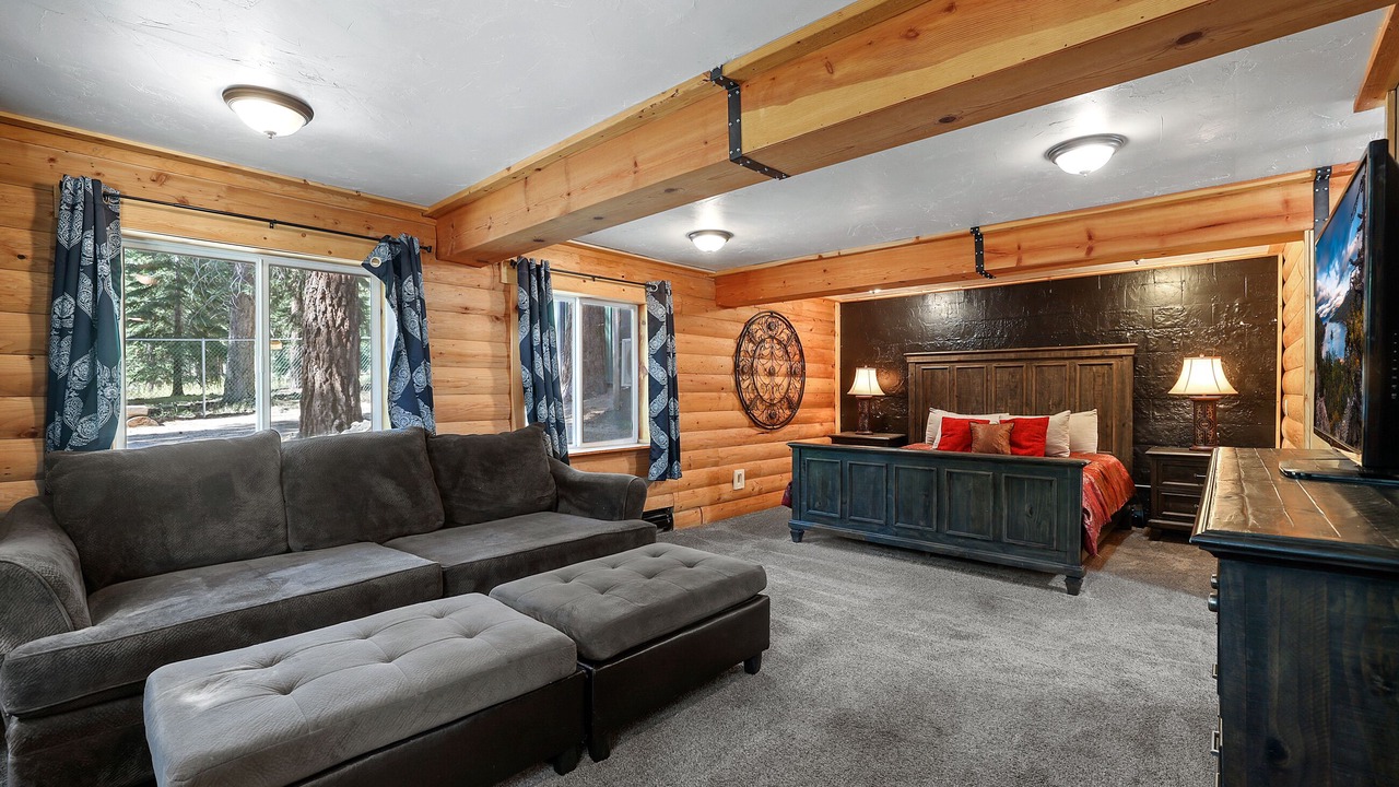 Photo of Livingroom in Lower Kingsbury