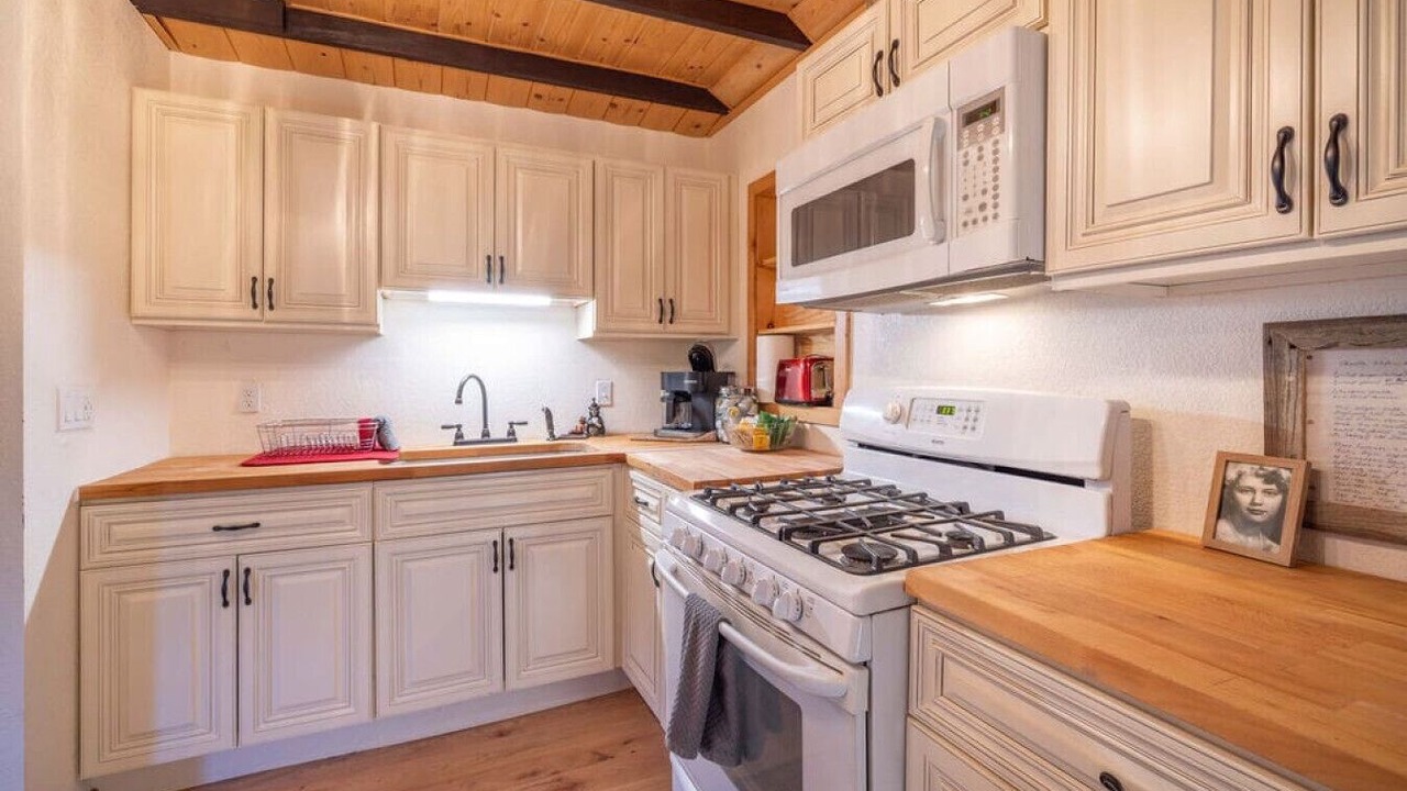 Photo of Kitchen in Woodlands