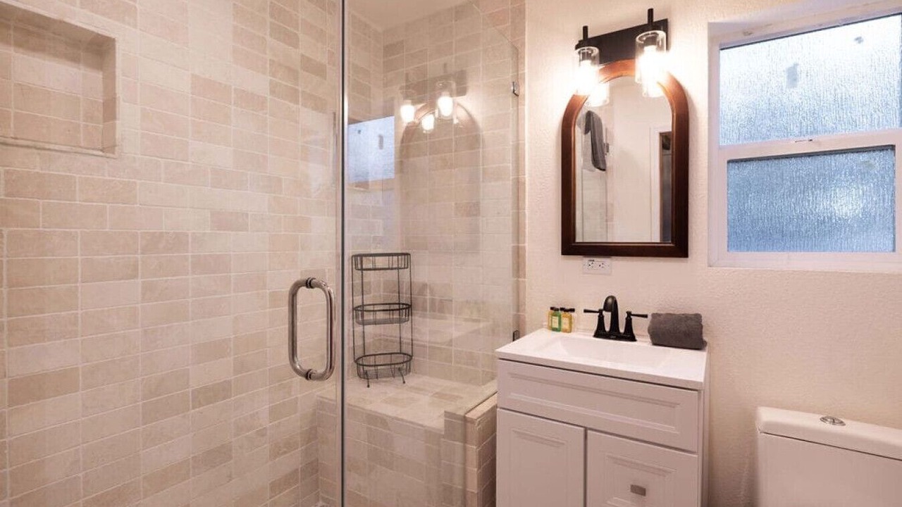 Photo of Bathroom in Woodlands