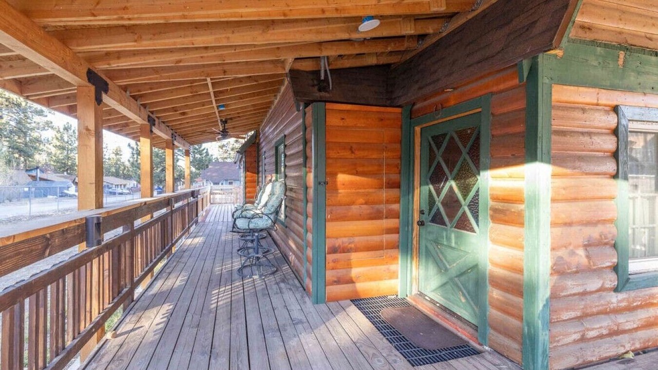 Photo of Outdoor in Woodlands