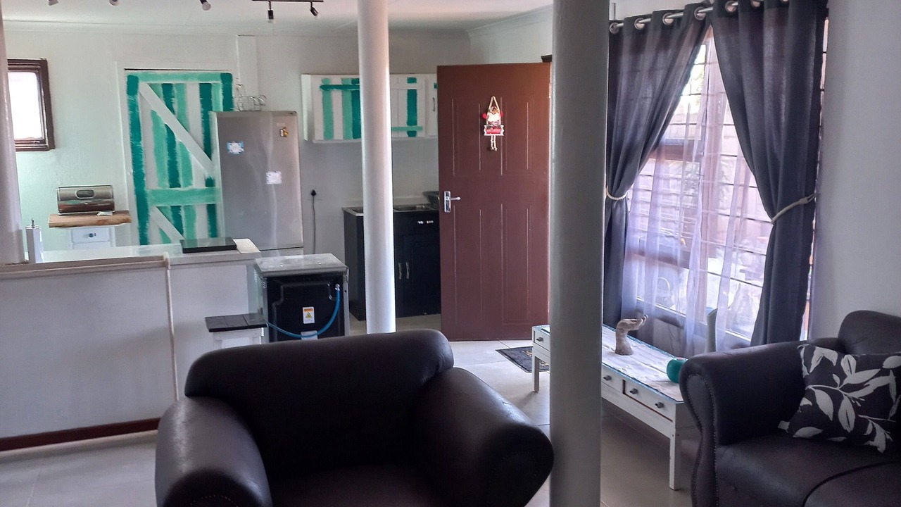 Photo of Livingroom in Jeffreys Bay