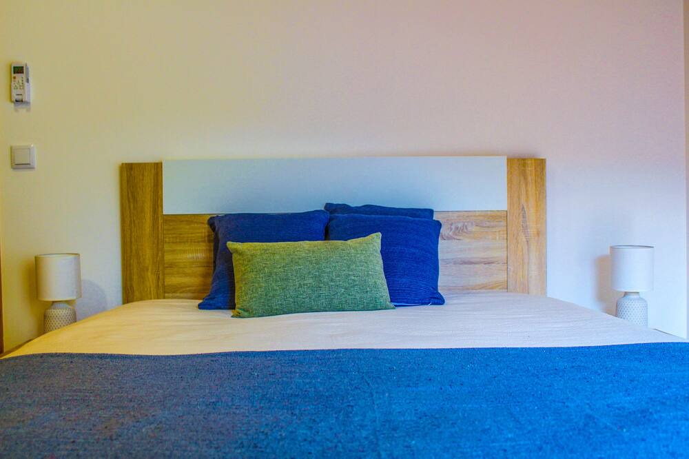 Photo of Bedroom in Gois