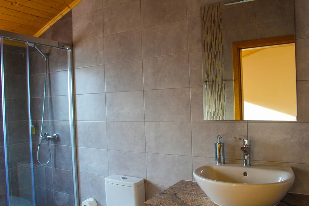 Photo of Bathroom in Gois