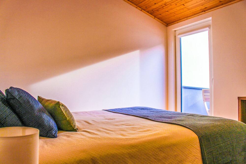 Photo of Bedroom in Gois